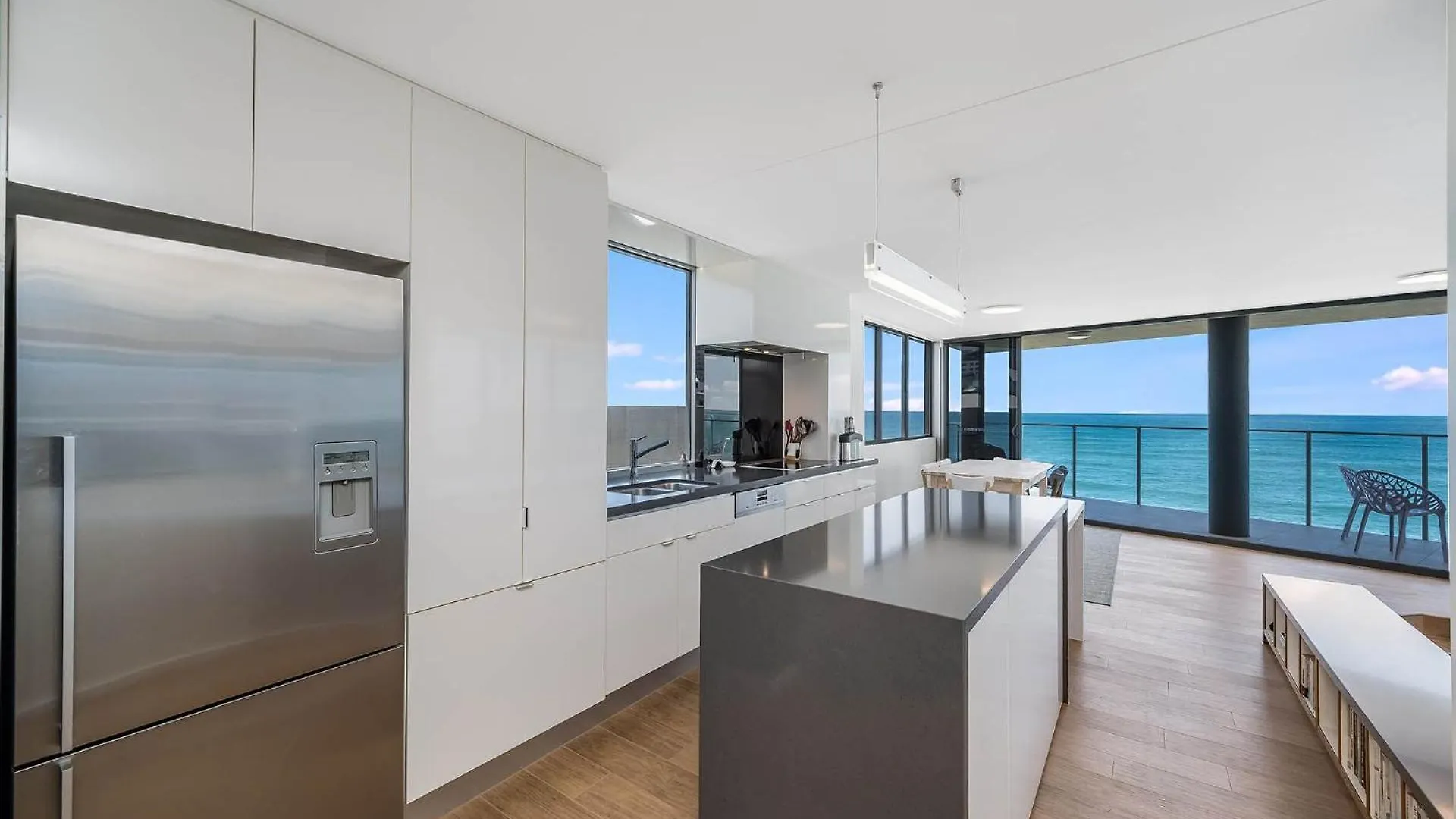 度假居 Marika Unit 3 Kings Beach Qld 卡伦德拉